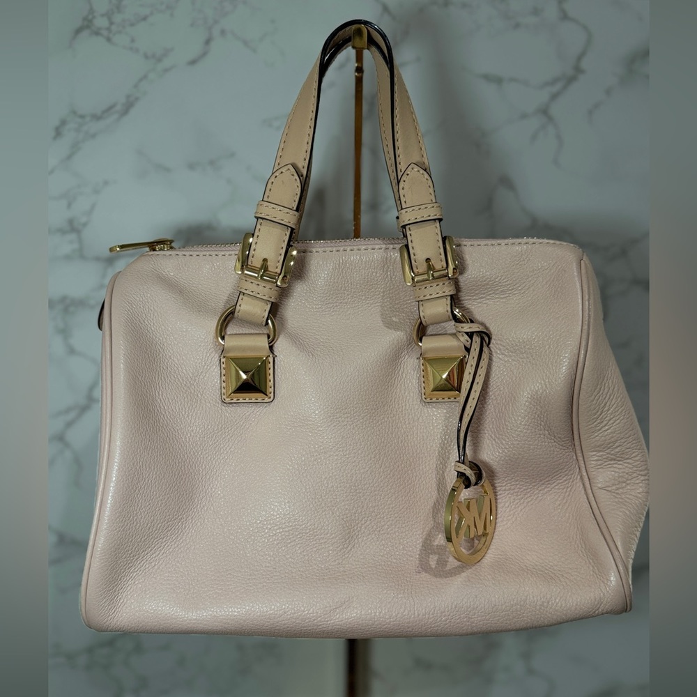 Michael kors satchel